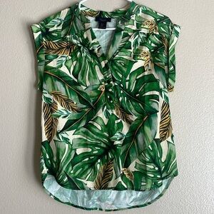 NWOT Rachel Roy Green Safari‎ Top